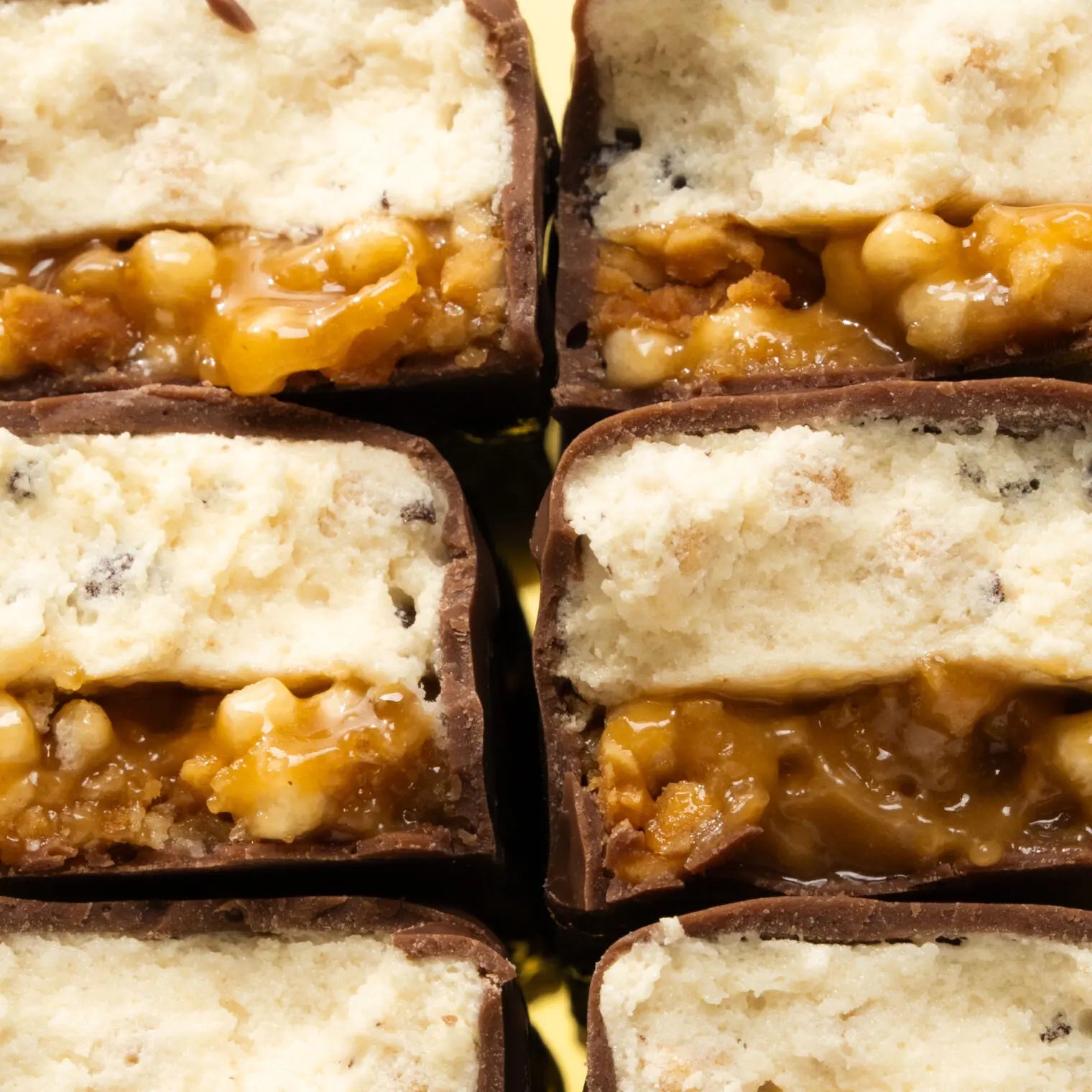 Barebells Soft Protein Bar Cinnamon Bun (12 x 55 g)